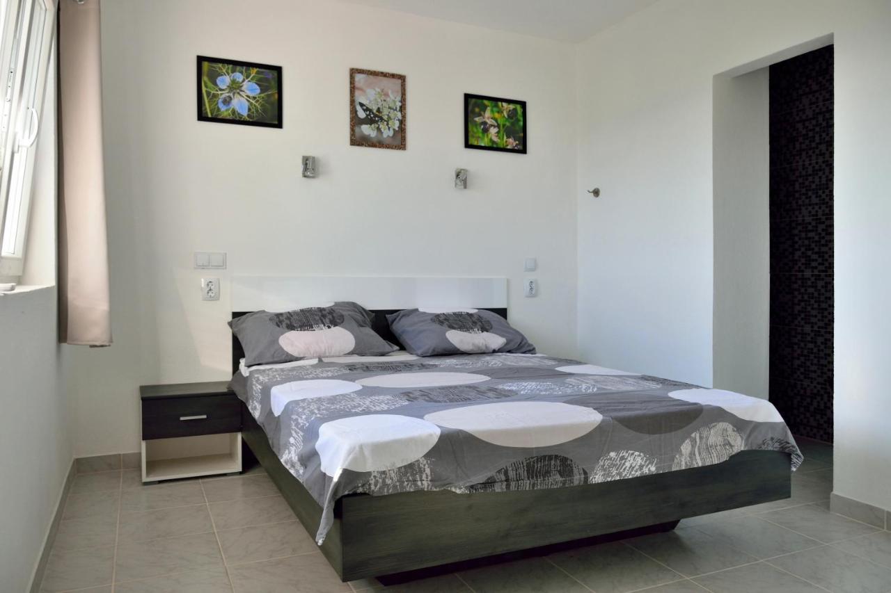 B&B On The Rocks Blizna Donja 외부 사진
