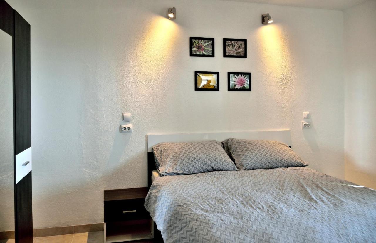 B&B On The Rocks Blizna Donja 외부 사진